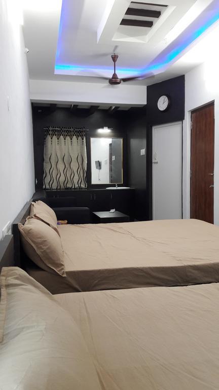 Srirangam Suit Rooms Tiruchirappalli Luaran gambar